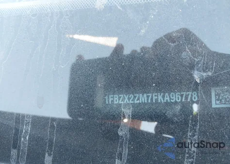 2015 Ford Transit-350 Xlt z USA, uszkodzony, nr VIN 1FBZX2ZM7FKA96778